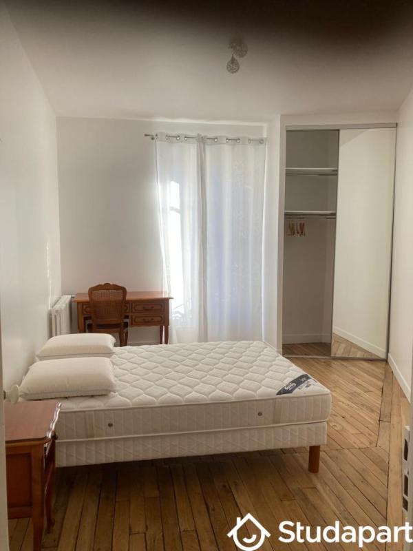 Chambre - 13 m² - 1 pièce