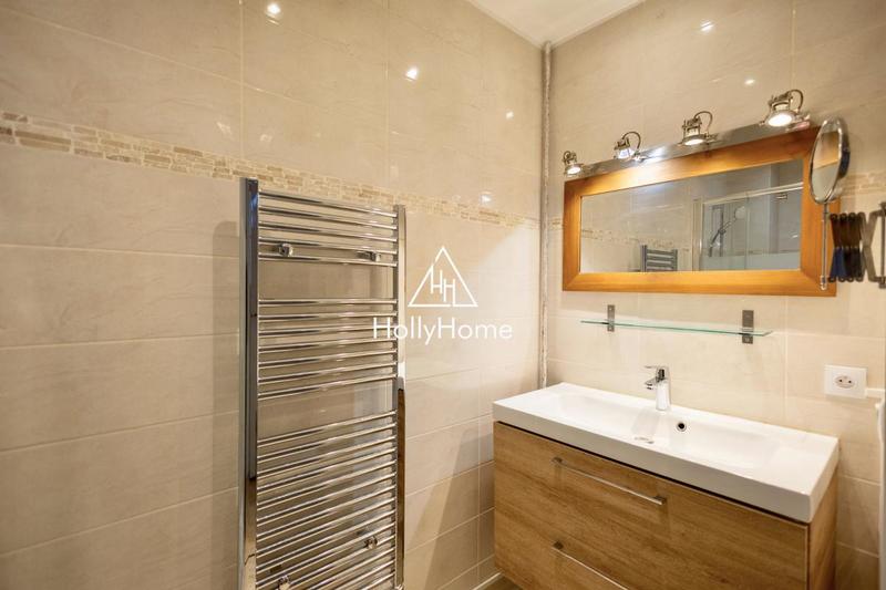 Appartement ancien - 51 m² - 2 pièces