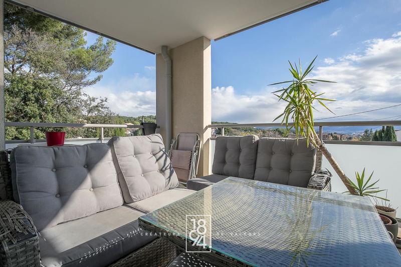 Appartement - 66 m² - 3 pièces