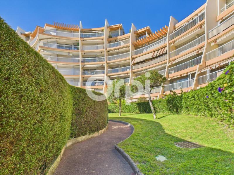 Studio - 24 m² - 1 pièce