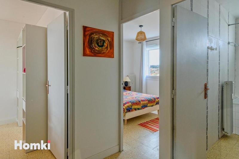 Appartement - 77 m² - 3 pièces