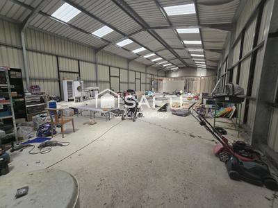 Local commercial - 450 m² - 1 pièce