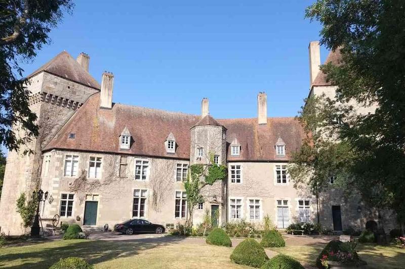 Manoir - 1 200 m² - 20 pièces