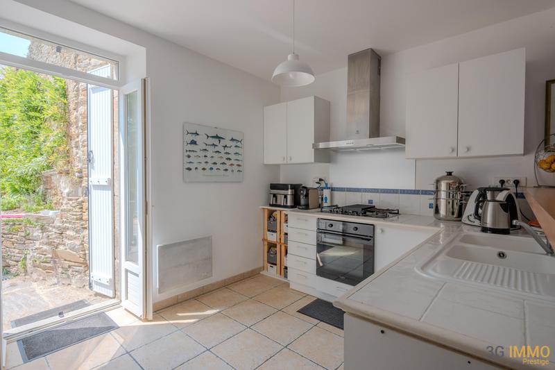 Maison ancienne - 190 m² - 7 pièces