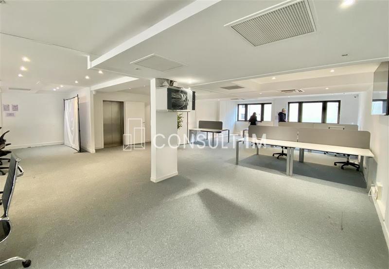 Bureau - 131 m²