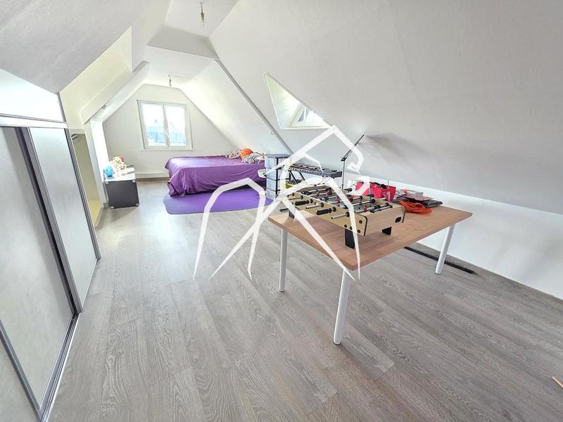 Maison ancienne - 215 m² - 7 pièces