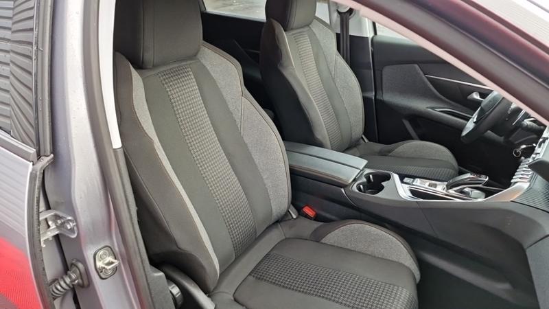 Peugeot 5008 bluehdi 130ch ss eat8 active business