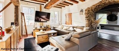 Maison - 308 m² - 14 pièces