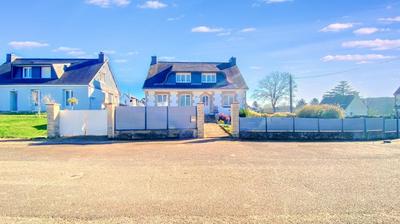 Maison - 136 m² - 6 pièces