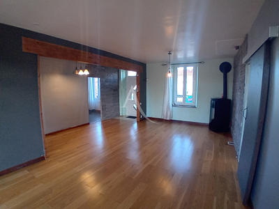 Maison - 177 m² - 6 pièces