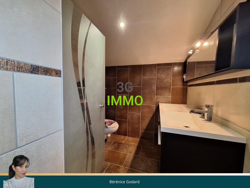 Maison - 202 m² - 5 pièces