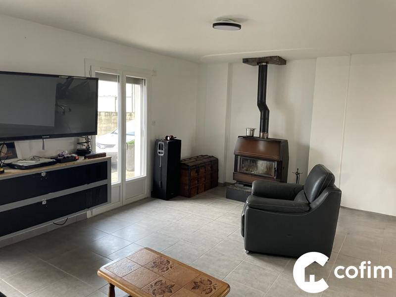 Maison - 168 m² - 8 pièces