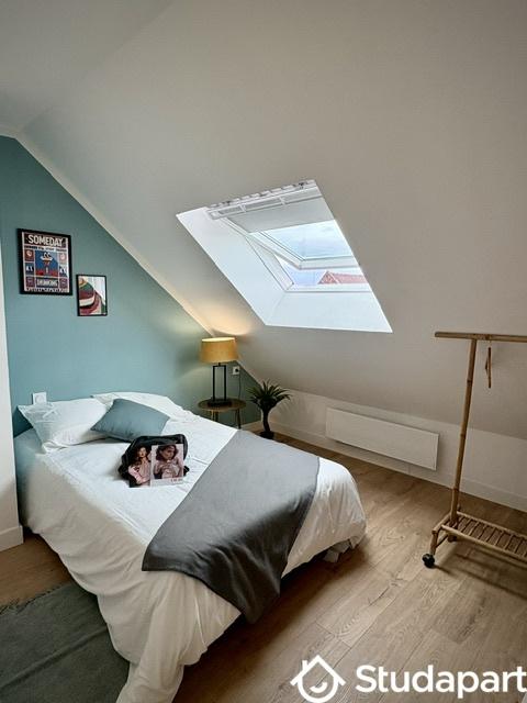 Chambre - 13 m² - 1 pièce