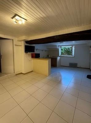 Studio - 33 m² - 1 pièce