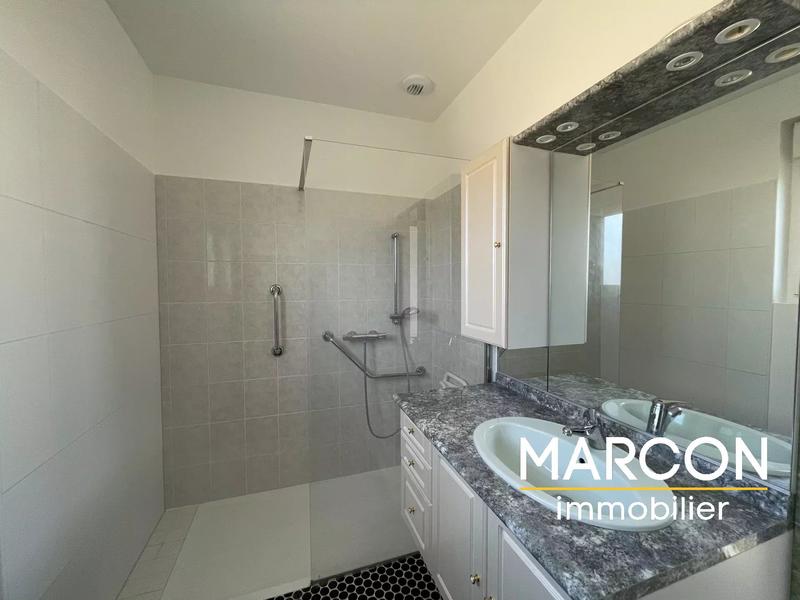 Maison - 123 m² - 4 pièces