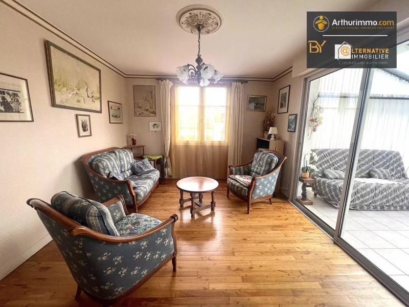 Maison traditionnelle - 83 m² - 4 pièces