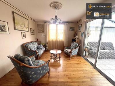 Maison traditionnelle - 83 m² - 4 pièces