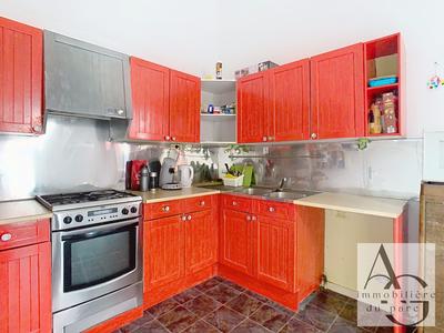 Maison - 120 m² - 6 pièces