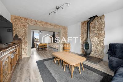 Maison - 234 m² - 8 pièces