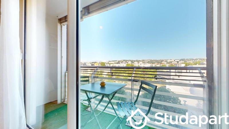 Chambre - 12 m² - 1 pièce