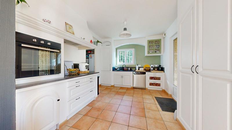 Maison - 121 m² - 5 pièces