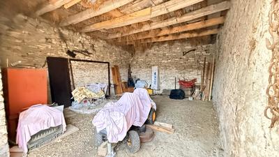 Grange - 72 m² - 2 pièces