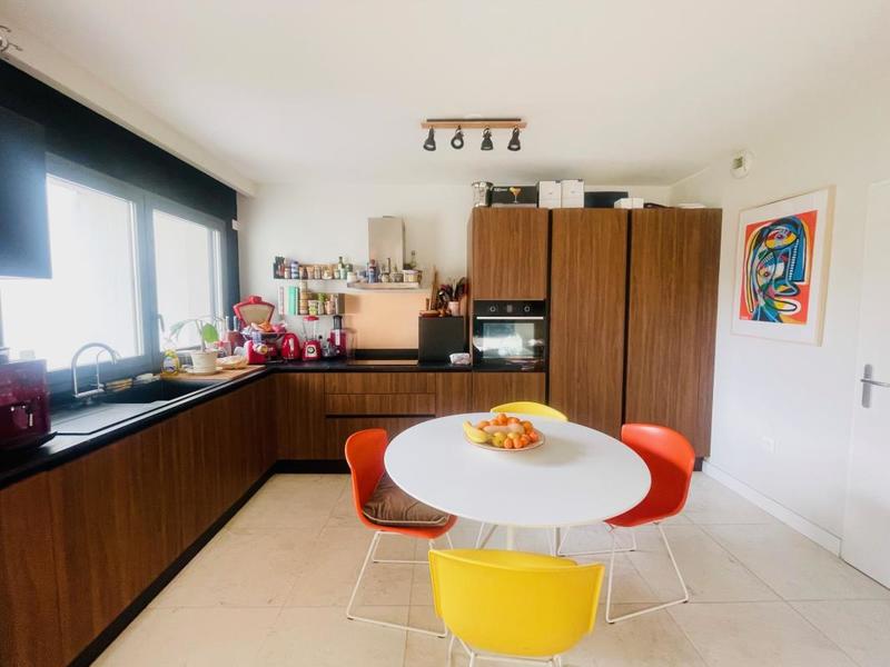 Appartement - 104 m² - 4 pièces