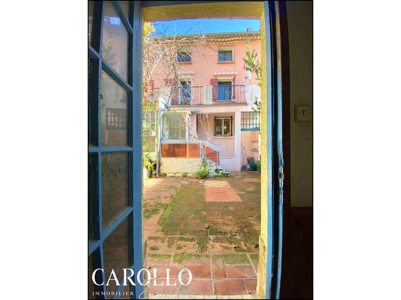 Maison de ville - 200 m² - 7 pièces