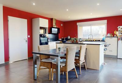 Maison - 179 m² - 6 pièces