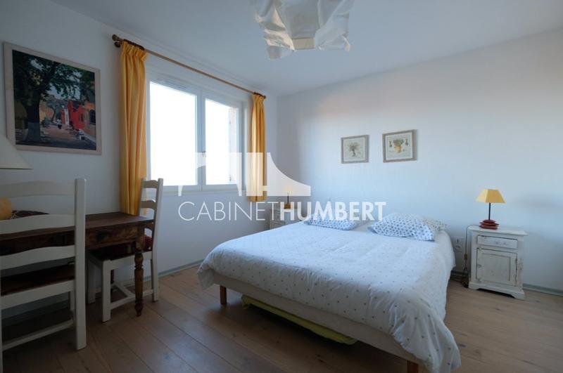 Maison - 214 m² - 7 pièces