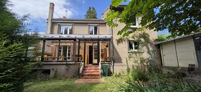 Maison de ville - 180 m² - 9 pièces