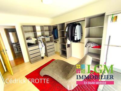 Appartement - 132 m² - 4 pièces