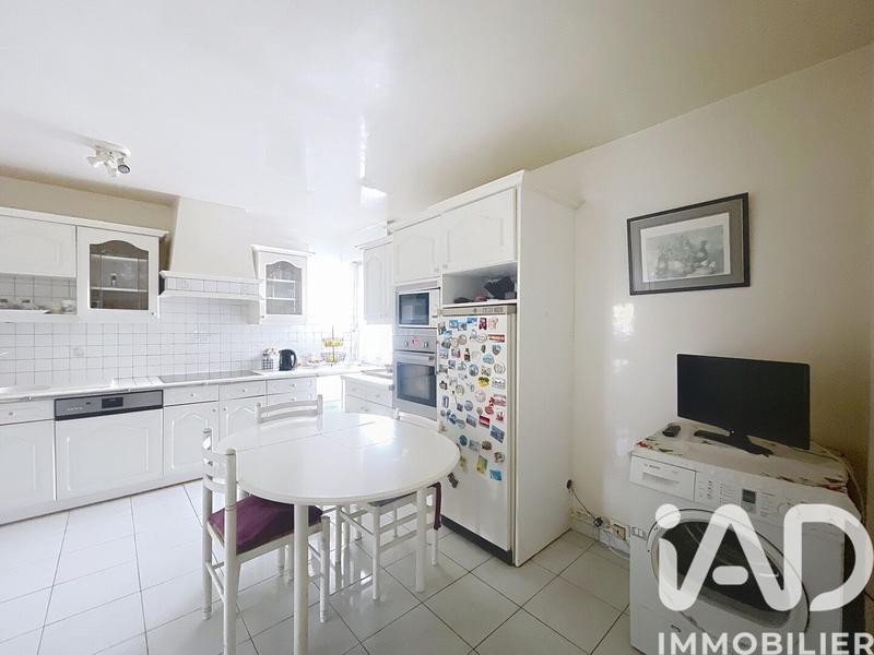 Appartement - 125 m² - 5 pièces