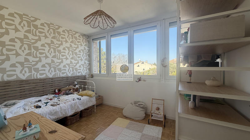 Maison - 111 m² - 6 pièces