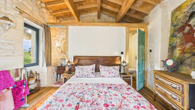 Propriété - 265 m² - 10 pièces