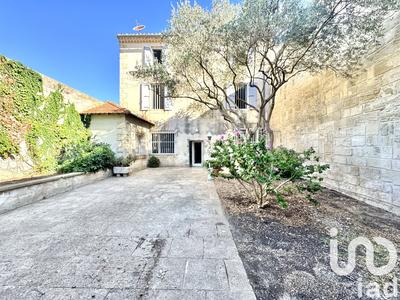 Maison de ville - 228 m² - 8 pièces