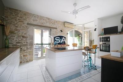 Maison - 227 m² - 6 pièces