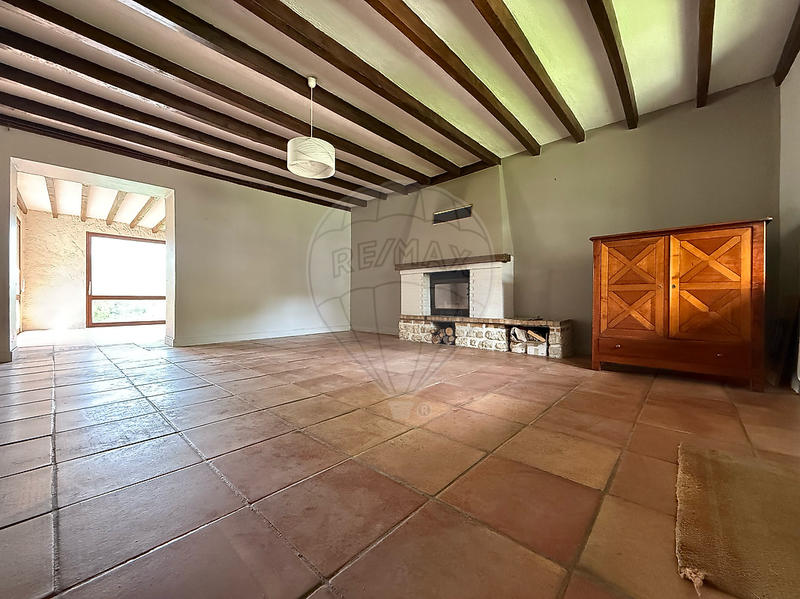 Maison - 180 m² - 8 pièces