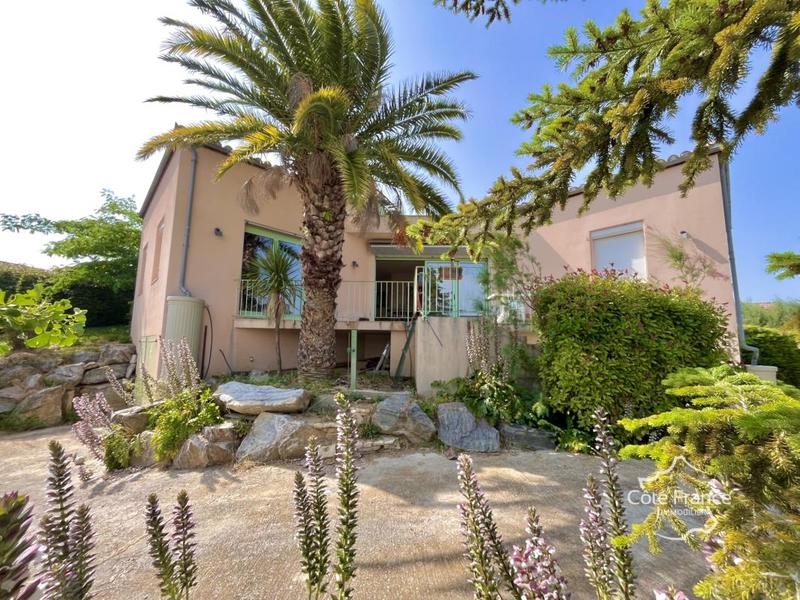 Villa - 145 m² - 5 pièces