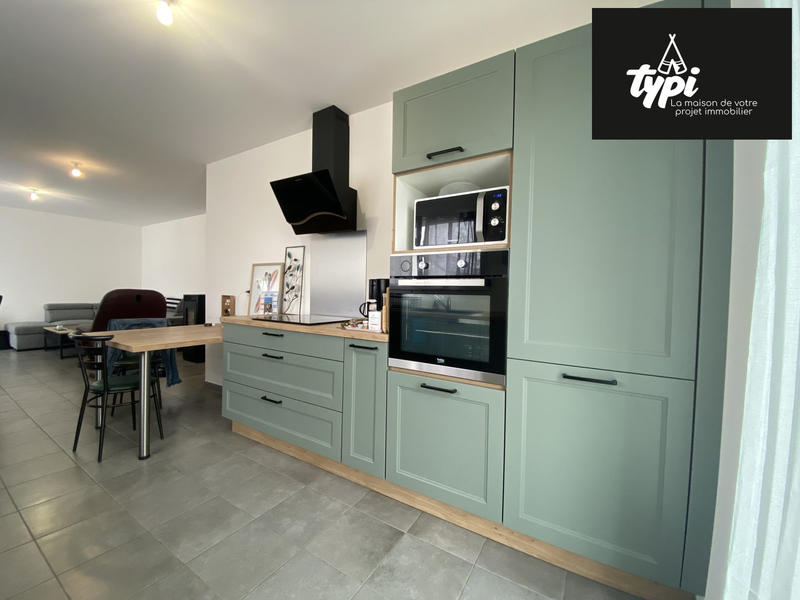 Maison - 80 m² - 5 pièces