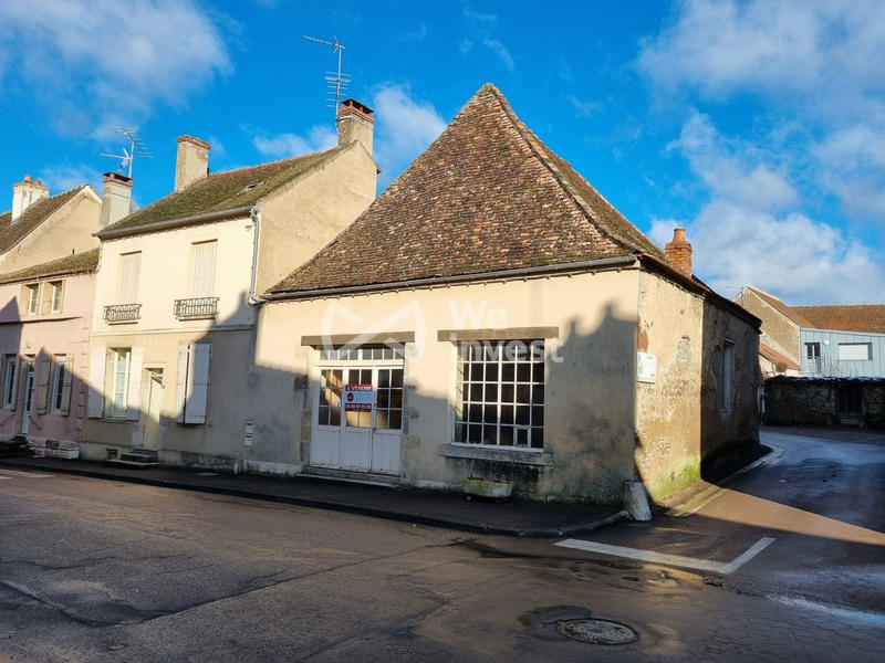 Local commercial - 79 m² - 1 pièce