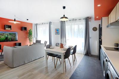 Appartement - 86 m² - 5 pièces