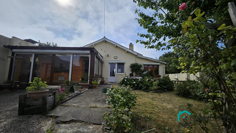 Maison - 97 m² - 4 pièces