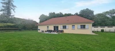 Maison - 101 m² - 5 pièces