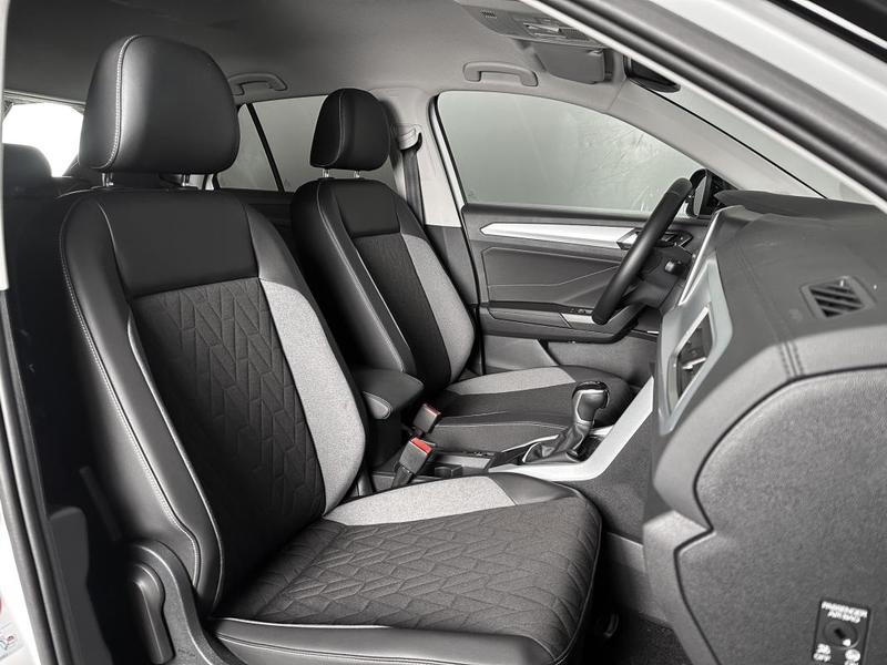 Volkswagen t-Roc Goal 2.0 Tdi 150ch Dsg Ja17p Iq-Light Digital Cockpit Sieges Chauf Attelage Carplay