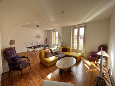 Appartement - 117 m² - 3 pièces