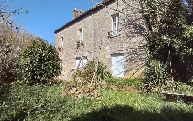 Maison en pierre - 90 m² - 5 pièces