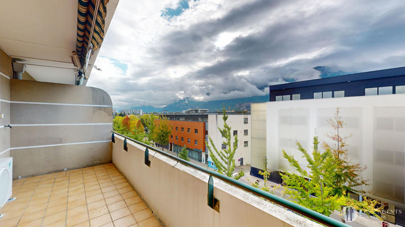 Appartement - 81 m² - 4 pièces