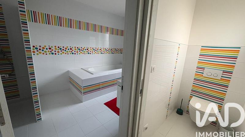 Maison - 531 m² - 14 pièces