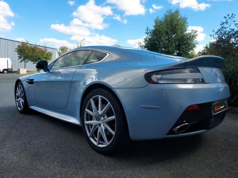 Aston Martin V8 Vantage s Coupe 4.7 l 436 Ch Frosted Glass Blue - Garantie 6 Mois